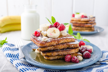 French toast with banana