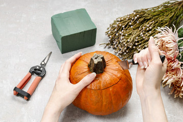 How to make a Thanksgiving centerpiece: bouquet of flowers in pu