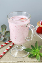 Strawberry smoothie dessert