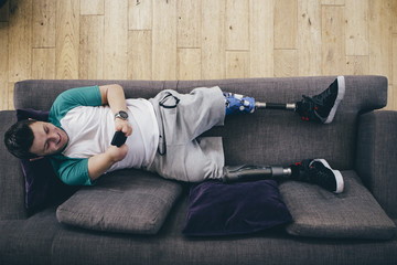 Amputee using Smartphone