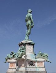 Fototapeta na wymiar David on Piazzale Michelangelo