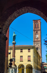 Basilica of San Francesco in Bologna. Emilia-Romagna. Italy. © Álvaro Germán Vilela