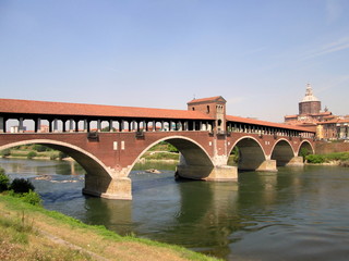Ticino Pavese, Ponte vecchio