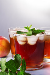 peach iced tea and mint