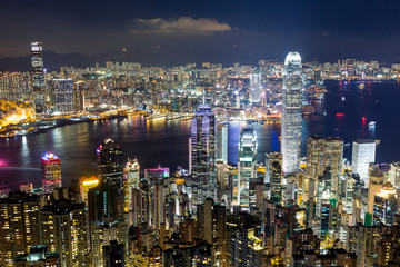Fototapeta na wymiar Hong Kong building at night