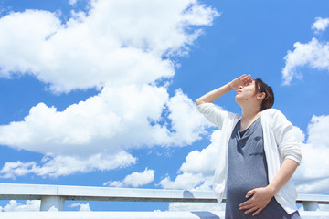 妊婦　青空