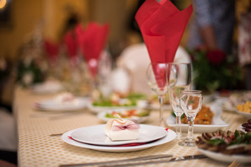 The decorations for wedding table