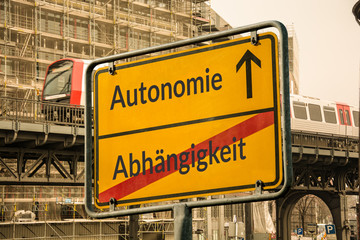 Schild 113 - Autonomie