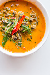 River snail red curry