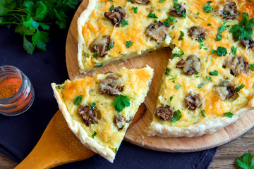 quiche pie with mushrooms