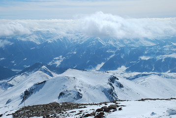 Fototapeta na wymiar Winter highland view of the Caucasus mountains, Georgia