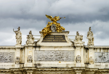 Obraz premium Gilden decorative sculpture on the central square of Nancy