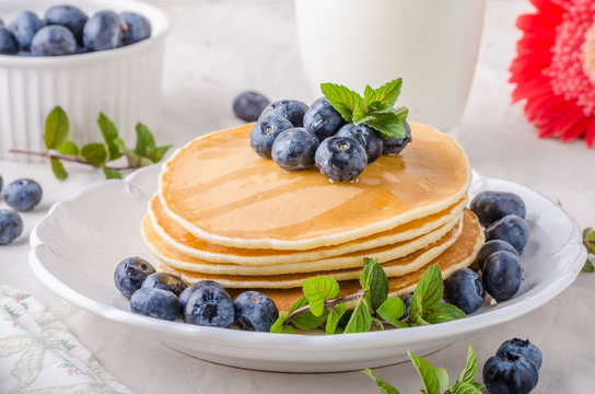 American pancakes with blueberries
