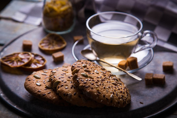 tea with cookie