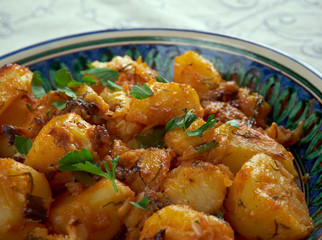 Lebanese Garlic Potatoes