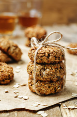 banana oat sunflower seeds vegan breakfast cookies