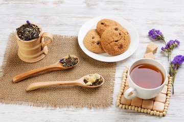 Herbal tea and cookies