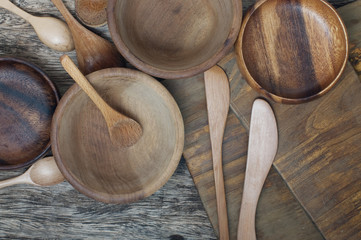 wooden tableware 