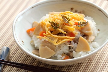 筍のちらし寿司
