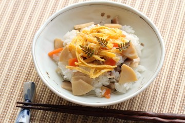 筍のちらし寿司