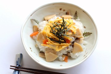 筍のちらし寿司