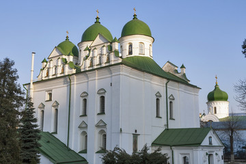 Fototapeta na wymiar Florivsky monastery in Kyiv, Ukraine.