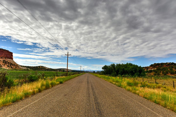 Johnson Canyon Road - Utah