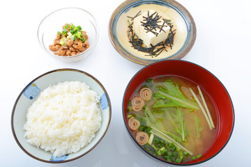 美味しそうな和風朝食