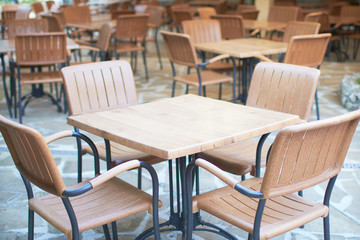 Fototapeta na wymiar tables at an outdoor cafe