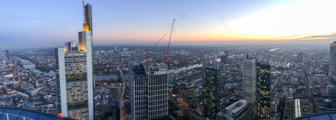 Naklejka premium Frankfurt night skyline, panoramic aerial view