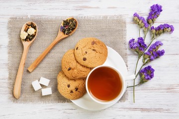 Herbal tea and cookies