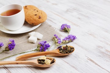 Herbal tea and cookies