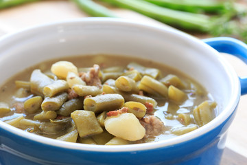 deftige Bohnensuppe