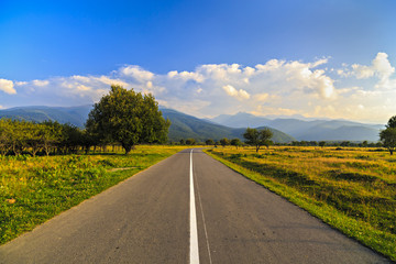 Fototapeta na wymiar a beautiful mountain road in Fagaras mountains Romania