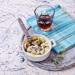 Scrambled eggs with mushrooms