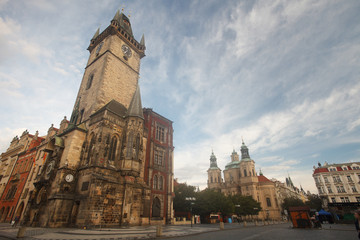 Fototapeta na wymiar Early morning, Old Town Square and the Town Hall in the city center. Prague
