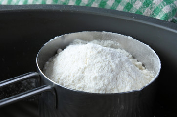 Flour cooking