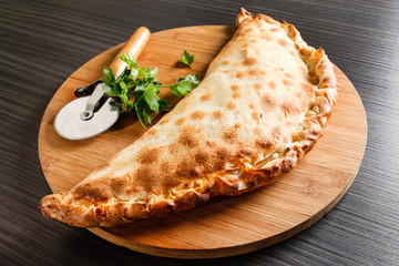 calzone pizza