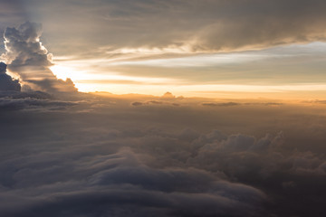 Fototapeta na wymiar Many cloud in Flying above sunrise
