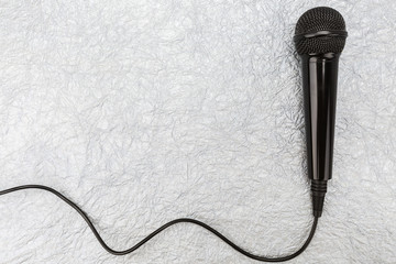 Microphone and cable - 117740781