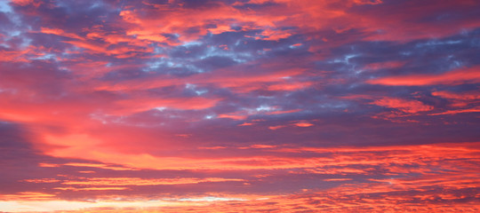 Ciel rouge