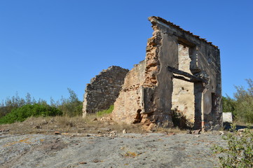 Ruine du Malpasset Fr&eacute;jus