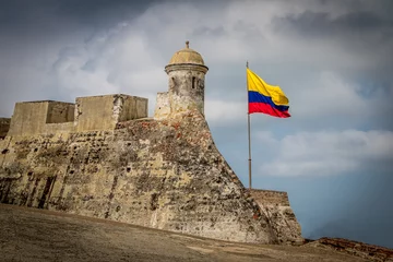 Foto auf Acrylglas Südamerika Castillo de San Felipe and colombian flag - Cartagena de Indias, Colombia