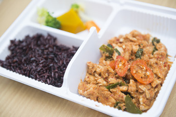 stir fried chicken and curry paste