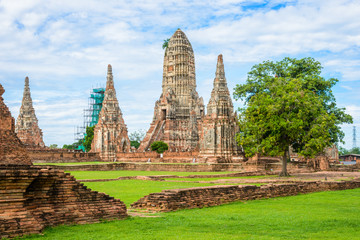 Obraz premium Majestic ruins of 1629 Wat Chai Watthanaram built by King Prasat