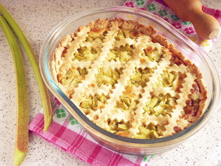 Homemade Rhubarb Pie with Lattice
