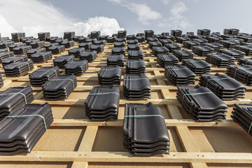 Dachziegel auf dem Dach