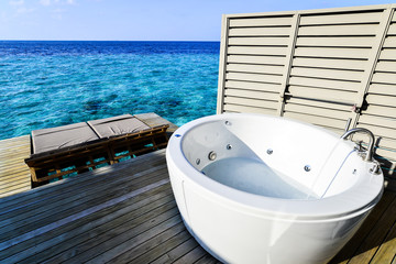 Obraz premium Jacuzzi with the sea view, Maldieve Style