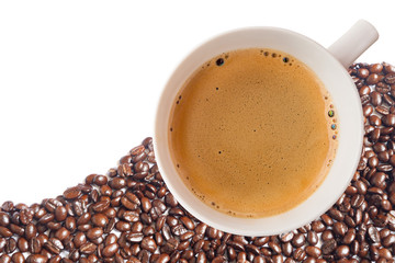 Hot coffee cup with clipping path and coffee beans top view on w