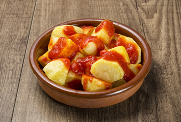Patatas bravas